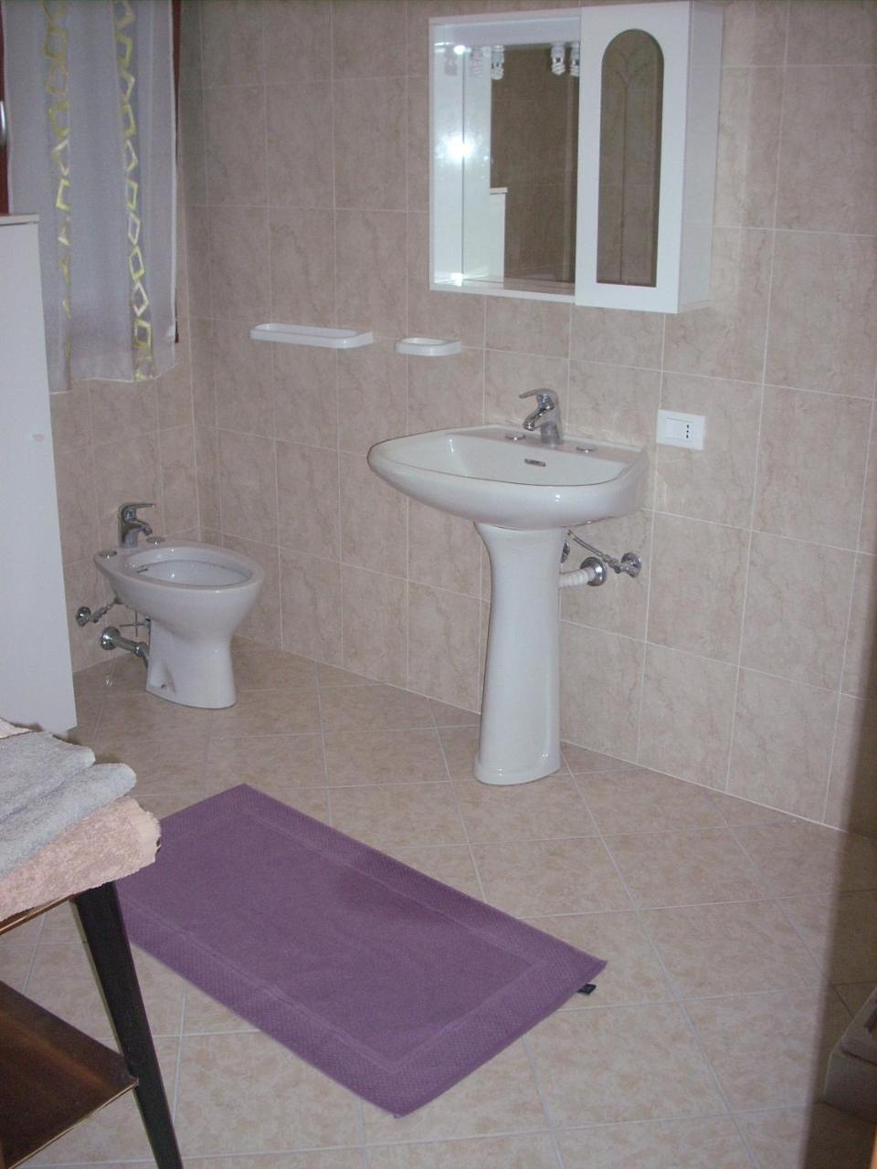 B&B Da Toni Taglio Di Po Luaran gambar
